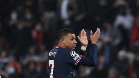 ПАРИЗ У СУЗАМА: Килијан Мбапе игра свој последњи меч на Парку принчева у дресу ПСЖ-а