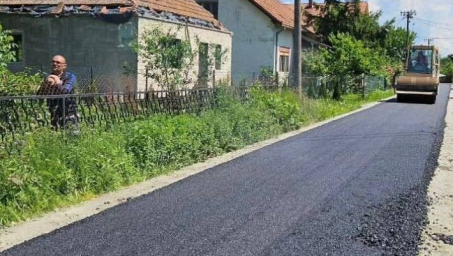 ASFALT DO SVAKE KUĆE: Sređivanje saobraćajnica u opštini Obrenovac