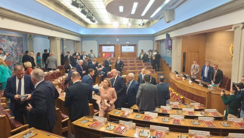 POSLANICI I ODBORNICI-LOBISTI: U crnogorskoj skupštini uskoro predlog novog zakona