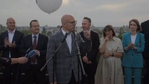 NEKA DRUGI PRIČAJU O VAŠIM DELIMA: Premijer Srbije održao lekciju o kulturi i manirima - Diskretne heroje ljudi cene (VIDEO)