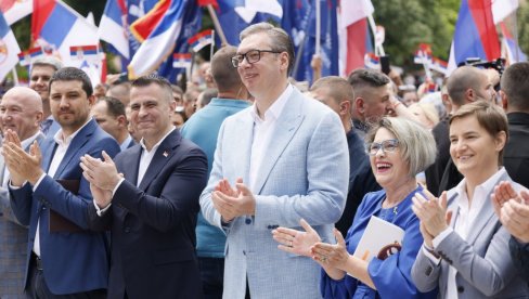 NEĆETE PREPOZNATI SRBIJU 2027: Predsednik Vučić poručio - Potrebni su nam mir i stabilnost, sloga i snaga da idemo napred