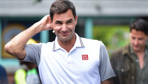 JA SAM RAFIN VELIKI FAN: Federer veruje da Nadal može do nove tuitule na Rolan Garosu