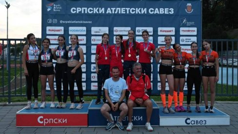 ПИОНИРИ ПРОЛЕТЕРА МЕЂУ НАЈБРЖИМА У СРБИЈИ: Успех младих атлетичара у Краљеву, у Зрењанин донели 10 медаља