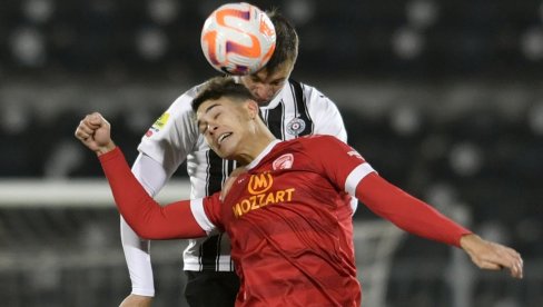 ИЗ СУПЕРЛИГЕ СРБИЈЕ У САУДИЈСКУ АРАБИЈУ! Фудбалер Радничког каријеру наставља на Блиском истоку