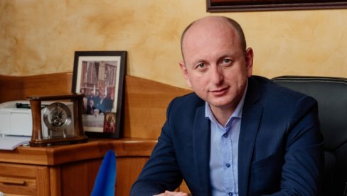 RAZBILI SMO ZLOKOBNI ANTISRPSKI KONCEPT: Milan Knežević, predsednik DNP - Da Srbi nisu ušli u Vladu, ne bi bilo crne liste Zagreba