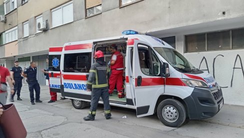 NAJVEROVATNIJE BUKNULO ZBOG KRATKOG SPOJA: U jučerašnjem požaru u Novom Sadu sedmoro povređenih, dvoje prevezeno u bolnicu