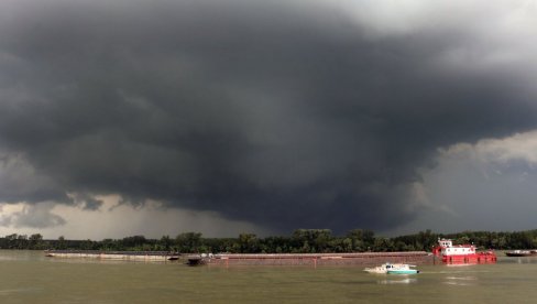 HLADNO I OBLAČNO DO OVOG DATUMA: Vremenska prognoza za ponedeljak, 6. oktobar
