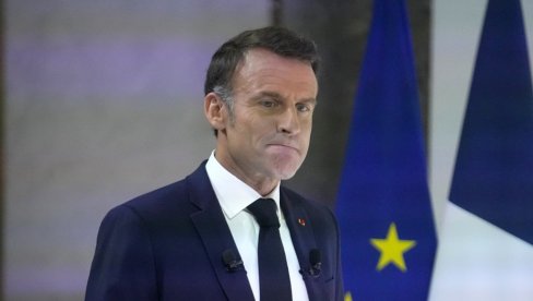 МАКРОН У ТРЦИ С ВРЕМЕНОМ: Нови премијер Француске биће именован за неколико сати
