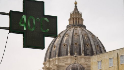 ЕКСТРЕМНО ВРЕМЕ ПРАВИ ХАОС ШИРОМ ЕВРОПЕ: Букте пожари, несташице воде, има и људских жртава (ВИДЕО)