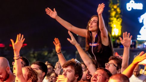 БЕОГРАДСКИ BEER FEST Фестивал који претвара град у највећу летњу сцену Европе (ФОТО)