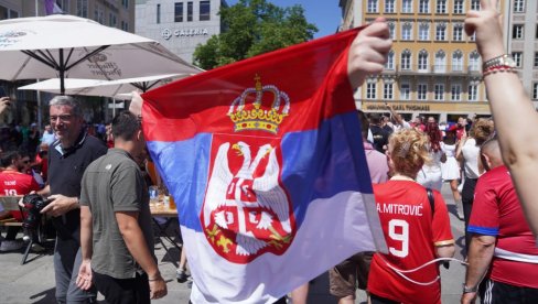 СКАНДАЛ ПРЕД МЕЧ ЛЕТОНИЈА - СРБИЈА! Забрањени српски дресови, шалови, заставе!