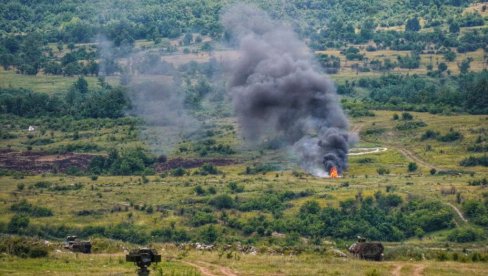 НА ПОЛИГОНУ „ПАСУЉАНСКЕ ЛИВАДЕ“: Гађања из наоружања Војске Србије од суботе