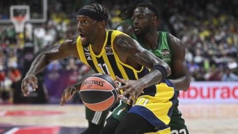 NIŠTA OD NBA: Najdžel Hejs-Dejvis potpisao ugovor na tri godine sa ovim turskim velikanom