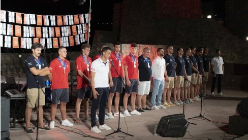 НАЈВИШЕ ОЛИМПИЈАЦА У ЦРНОЈ ГОРИ ИЗ ХЕРЦЕГ НОВОГ: Испраћај за Париз са Канли куле пун емоција