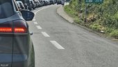 ТРЕНУТНО СТАЊЕ НА ГРАНИЦАМА: На Батровцима се чека 2 сата, ево каква је ситуација на другим прелазима