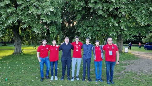 SVAKOM ĐAKU PO MEDALJA: Veliki uspeh naših matematičara na olimpijadi