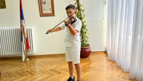 НА ЧАСОВИМА МУЗИКЕ БИЋЕ 54 ОСНОВЦА: У Остружници од септембра радиће одељење МШ Јосиф Маринковић