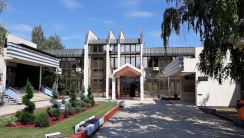 DRUGI UPISNI ROK NA KRAGUJEVAČKOM UNIVERZITETU: Slobodno 1451 mesto, ima i budžetskih