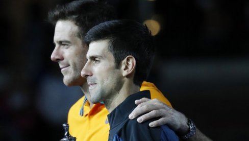 KAO U DOBRA STARA VREMENA: Novak Đoković na Artur Ešu igra protiv velikog prijatelja i rivala (FOTO/VIDEO)