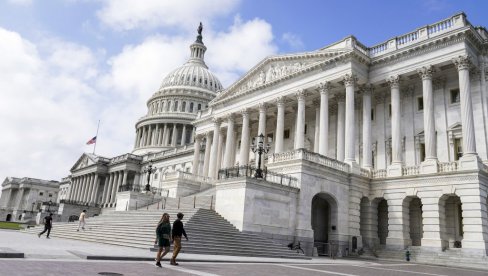 PROPUST U ISTRAZI UBISTVA KIRKA: Direktor FBI na saslušanju pred Kongresom