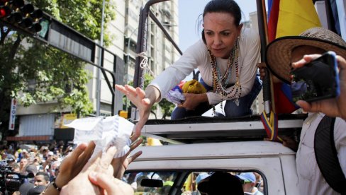 ПРЕКО МРТВИХ ДО ВЛАСТИ: Добитница Нобелове награде за мир позива у рат