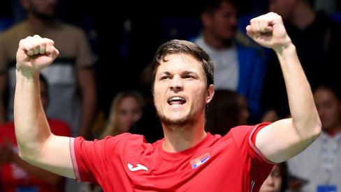 ODLIČAN POČETAK U DEJVIS KUPU: Kecmanović razbio rivala, Srbija blizu ostanka u Svetskoj grupi