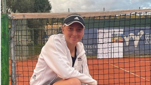 ВЕЛИКИ УСПЕХ ТЕОДОРЕ КОСТОВИЋ: Млада српска тенисерка у финалу Европског првенства