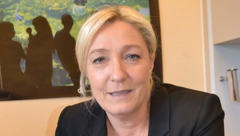 PIROVE POBEDE KRAJNJE DESNICE: Pukotine u demokratiji dve vodeće zemlje EU, Nemačkoj i Francuskoj