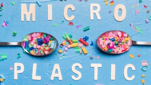 IZNENAĐUJUĆE OTKRIĆE: Pića u staklenim bocama sadrže više mikroplastike nego ona u plastičnim bocama