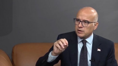 OVAKO IZGLEDAJU NJIHOVI MIRNI PROTESTI Vučević reagovao: Nikada ovim fašistima nećemo predati našu Srbiju!