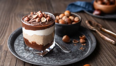 RECEPT ZA KESTEN PIRE: Jesenji slatkiš koji nas uvek iznova oduševljava