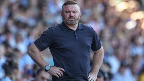 ИДЕ МИ НА ЖИВЦЕ, ПОСТАЋЕ НЕБИТАН: Вејн Руни побеснео због навијача Јунајтеда