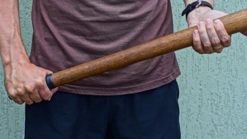 OPŠTI HAOS NA PRIMORJU: Potukli se pijani Hrvati, Srbi, Crnogorac i Bosanac