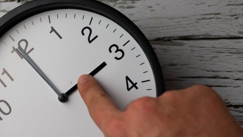 ОВЕ ДРЖАВЕ СУ УКИНУЛЕ ЈЕДИНСТВЕНУ ПРАКСУ: Немају прелазак са летњег на зимско рачунање времена