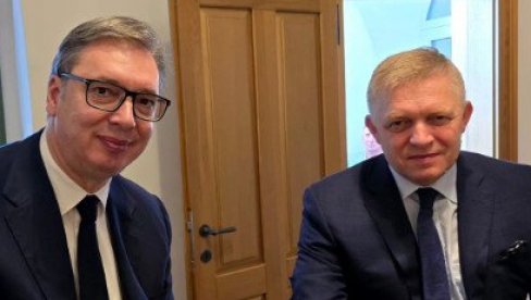 ROBERTU FICU ŽELIM DOBRO ZDRAVLJE Vučić: Srećan što sam imao priliku da podelim čašu dobrog vina sa velikim prijateljem (FOTO)