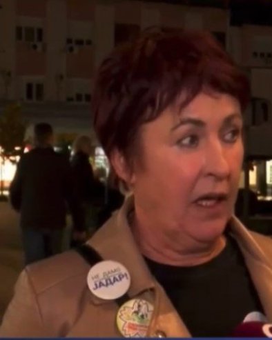 ЉИЉАНА БРАЛОВИЋ ПОНОВО ПРЕТИ: Спремите катран и перје, јурићемо их по улицама! (ВИДЕО)