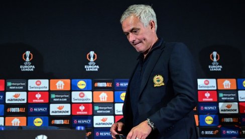 RONALDO MOŽE DA DOĐE, ALI...: Žoze Morinjo iznenadio fudbalski svet komentarom o Kristijanu (VIDEO)