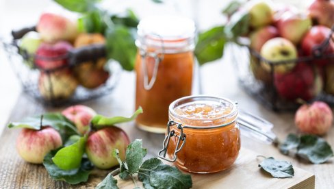 SLATKO OD JABUKA: Ovako su ga pravile naše bake