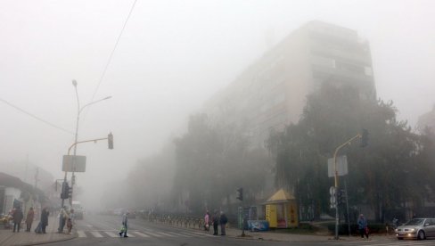 ВРЕМЕ ДАНАС: Ујутру облачно и магловито, после подне промена