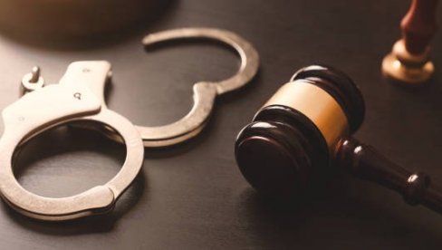 „УБИЋУ И ТЕБЕ И ДЕТЕ“ Зворничанин оптужен због језивих претњи супрузи