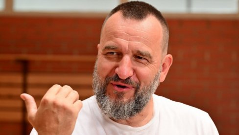 LEPOTICA NESVAKIDAŠNJEG IMENA: Ovo je ćerka Nenada Jezdića, krenula očevim stopama (FOTO)