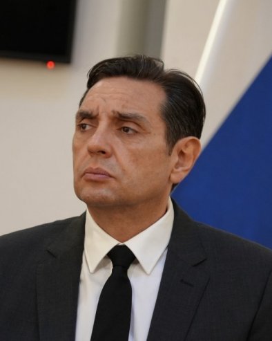 VULIN U POSETI KINI: Brojni sastanci sa najvišim rukovodiocima