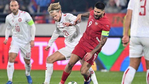 ЈАСНА ПОРУКА ИЗ МИЛАНА: Познато да ли росонери желе да доведу Александра Митровића