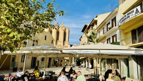 MAJORKA JEFTINIJA OD CRNE GORE I HRVATSKE: Koka-kola dva evra, pivo tri - Novosađanin uporedio cene