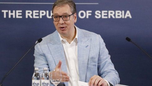 TAČNO U 11 ČASOVA: Predsednik Vučić prisustvuje ceremoniji uručenja rešenja u okviru programa za podsticaj