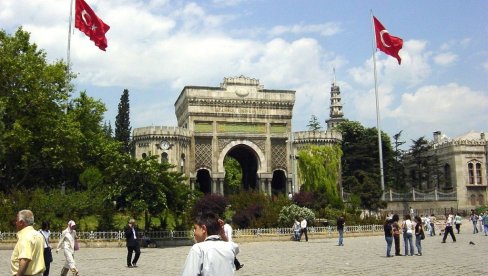 СТУДЕНТИ У ИСТАНБУЛУ  И АНКАРИ УЧИЋЕ СРПСКИ: Иницијатива да се у високом образовању Србије и Турске успостави реципроцитет