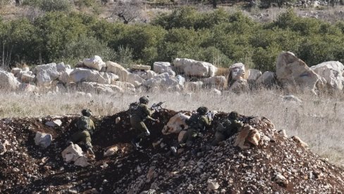 IDF: Zaplenjeno skladište dronova i drugog oružja Hezbolaha na jugu Libana