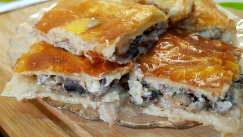 ПОСНА ПИТА СА ПЕЧУРКАМА НА ВОДИ: Рецепт који ћете сигурно понављати током Божићног поста