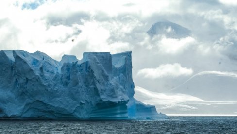 НАУЧНА СТУДИЈА: Топљење леда у водама Арктика успорено, нажалост - само привремено