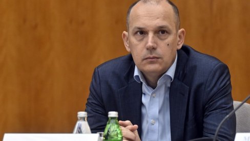 ЛОНЧАР О УПАДУ У КБЦ КОСОВСКА МИТРОВИЦА: Обавестио сам европског комесара за здравство Вархејиа и директора Светске здравствене организације